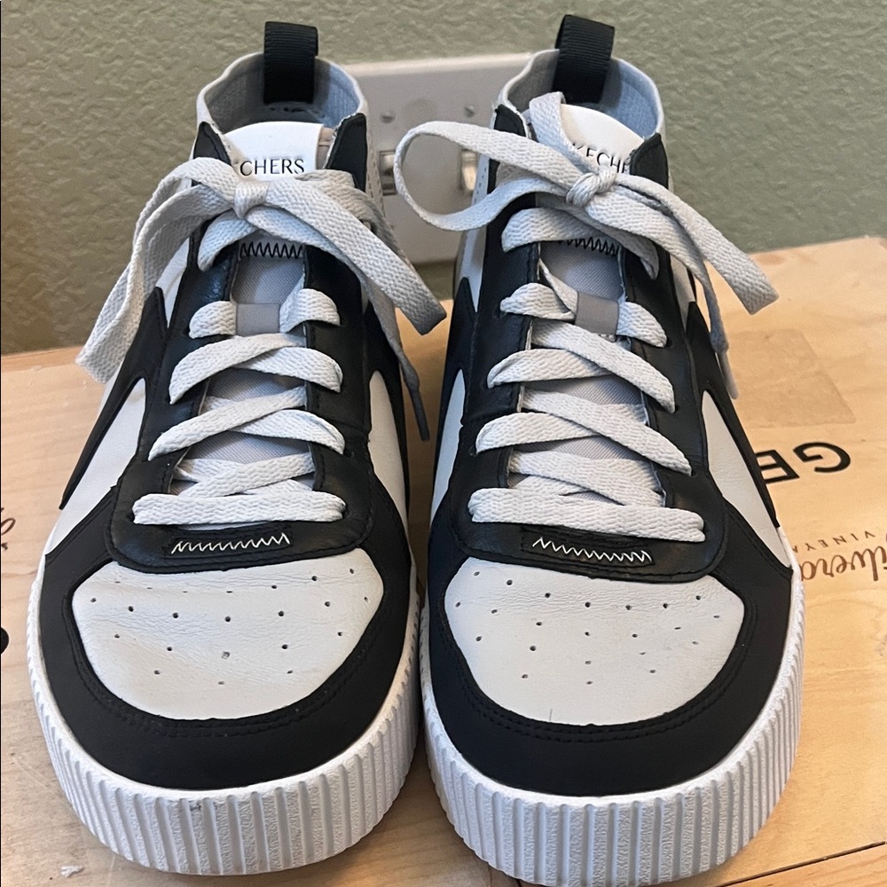 Skechers Monochrome High-Top Sneakers Court & Classics size 11